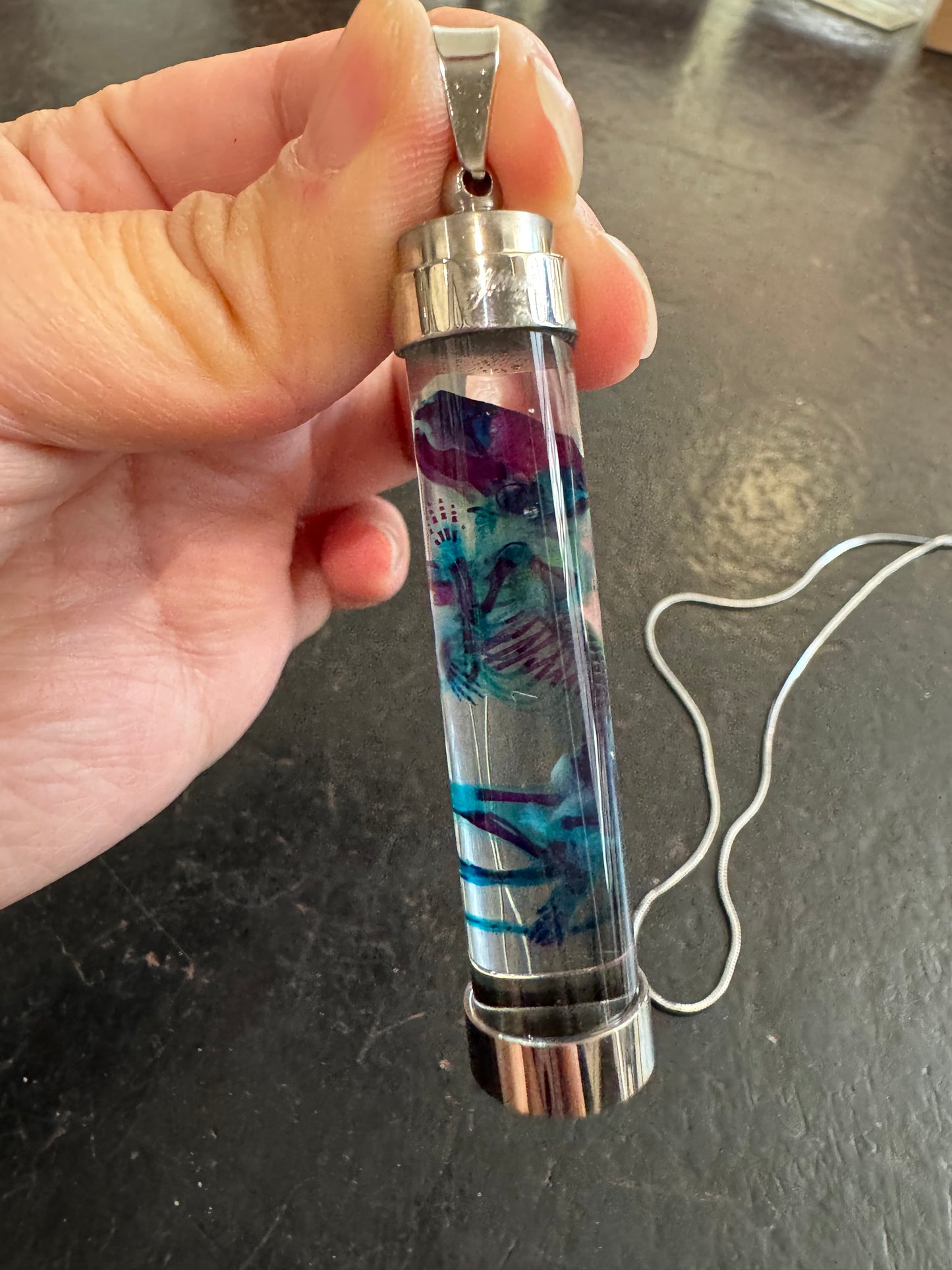 Diaphonised pinky rat pendant