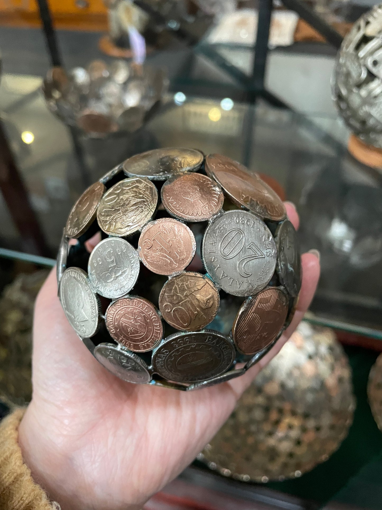 Coin ball