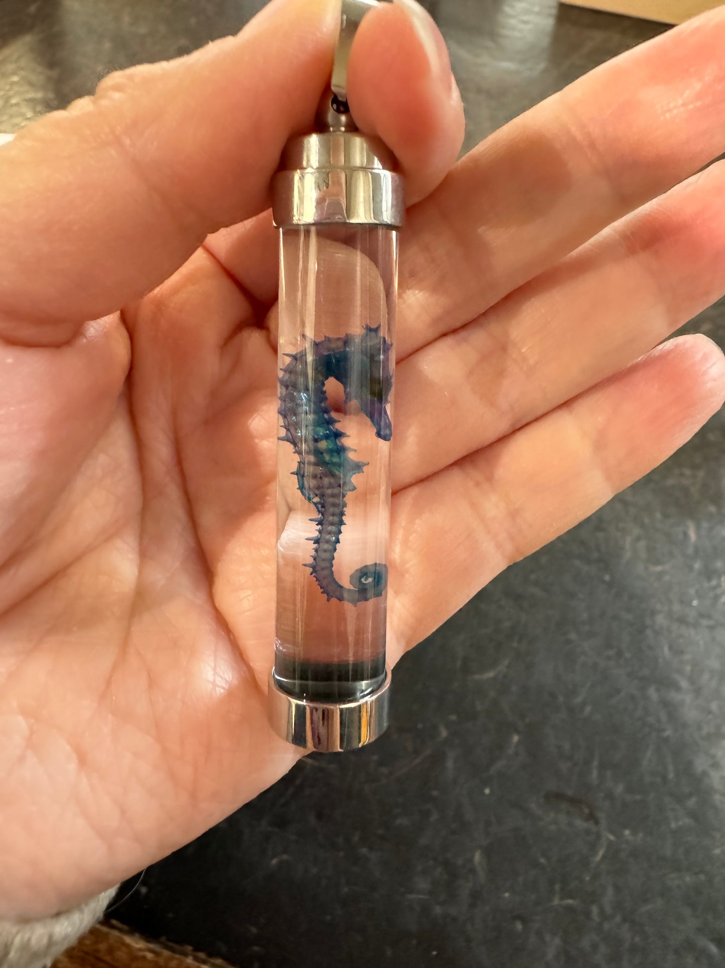 Diaphonised seahorse pendant